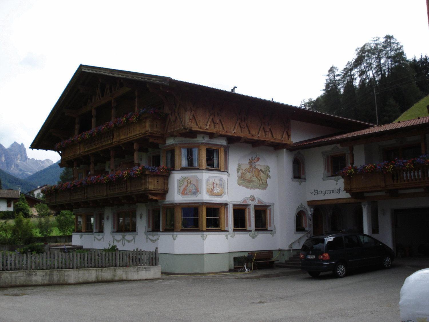 Pension Margretenhof Fulpmes Exterior photo